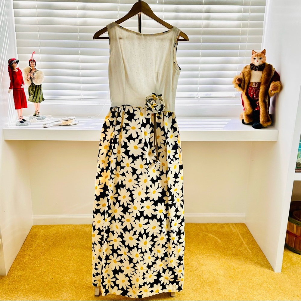 Vintage 60s Daisy Maxi Dress Size XS/Small